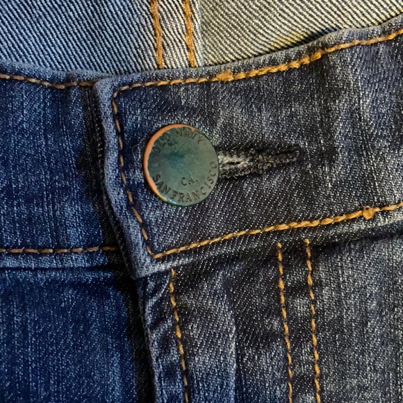 Size 8 Old Navy Skinny Jeans - Picture 5 of 7